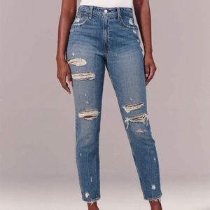 Abercrombie curve love mom jean